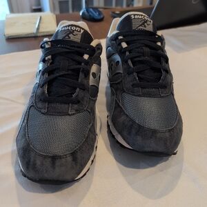 Saucony Shadow 6000Men's Sz 12 Dark Gray and Light Gray Leather Uppers USneakers